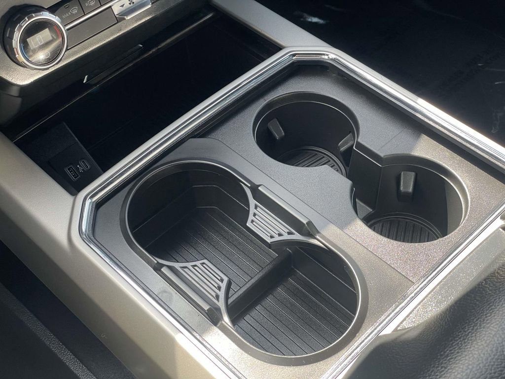 Certified 2022 Ford F250 Lariat image 17