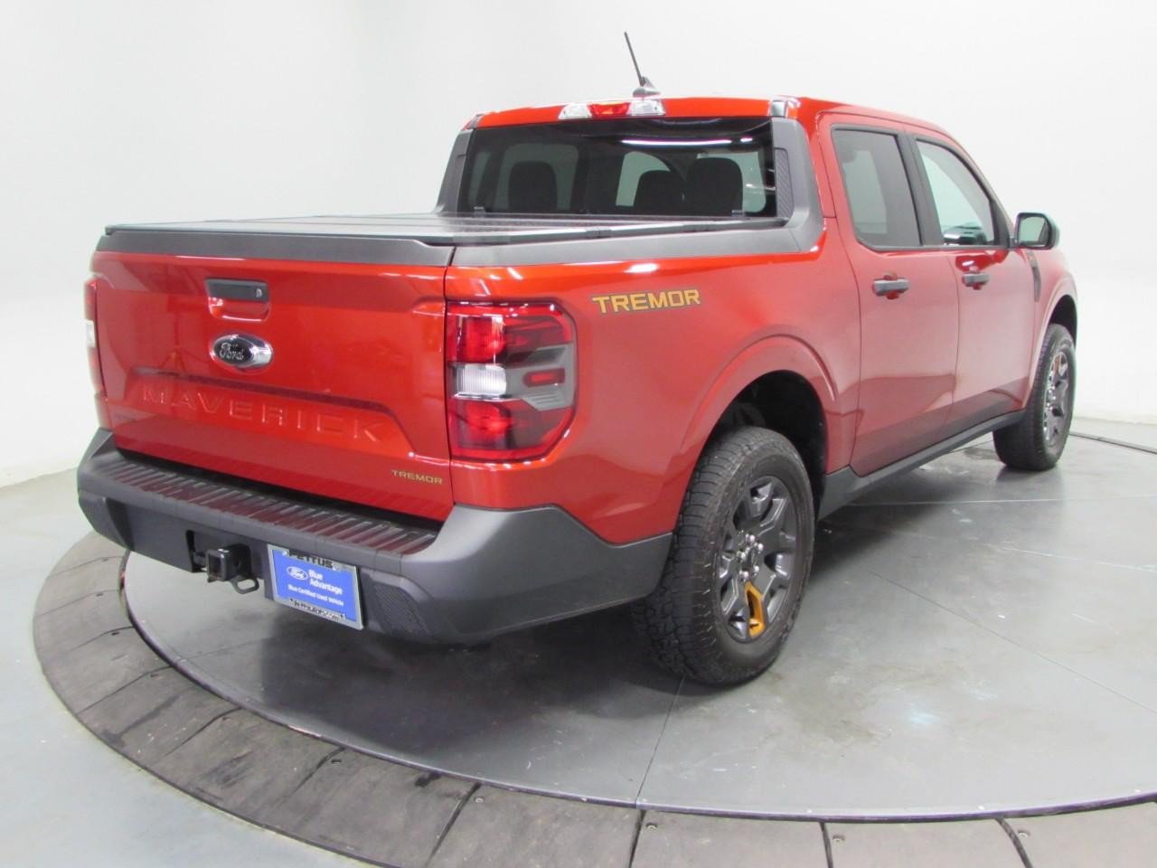 Certified 2024 Ford Maverick Tremor w/ Tremor Off-Road Package AWD/4WD image 7