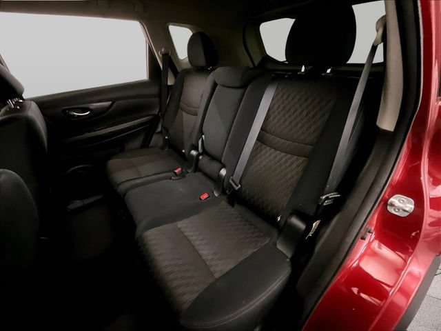 Used 2018 Nissan Rogue SV AWD/4WD image 25