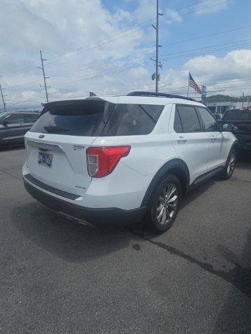 Certified 2021 Ford Explorer XLT w/ Equipment Group 202A AWD/4WD image 9