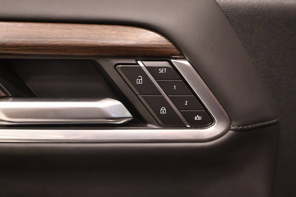 Used 2026 GMC Sierra 3500 Denali Ultimate image 14