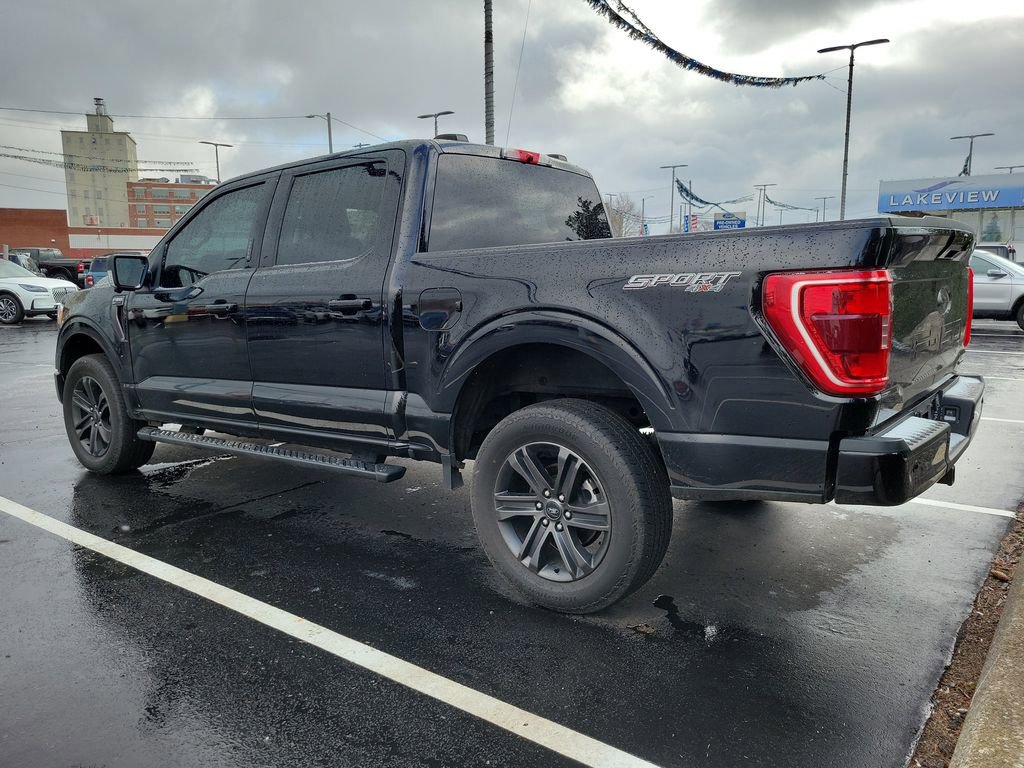 Certified 2022 Ford F150 XLT w/ Equipment Group 302A High image 3