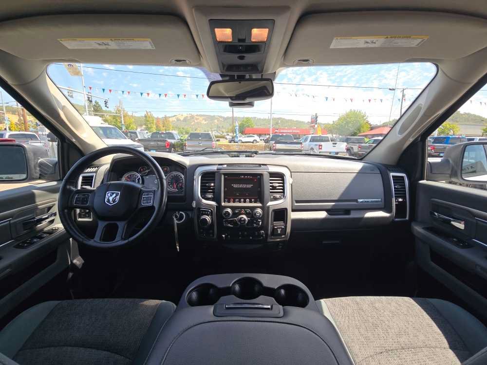 Used 2017 RAM 1500 Big Horn AWD/4WD image 15