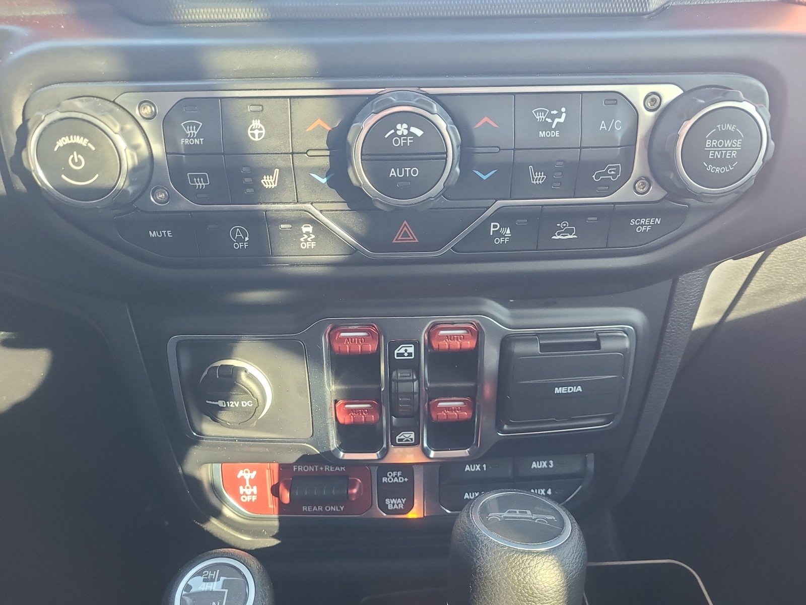 Used 2021 Jeep Gladiator Rubicon image 30