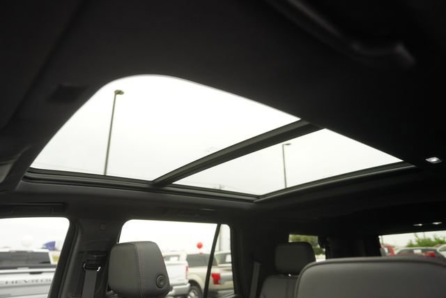 Used 2024 Chevrolet Tahoe RST w/ Luxury Package image 11