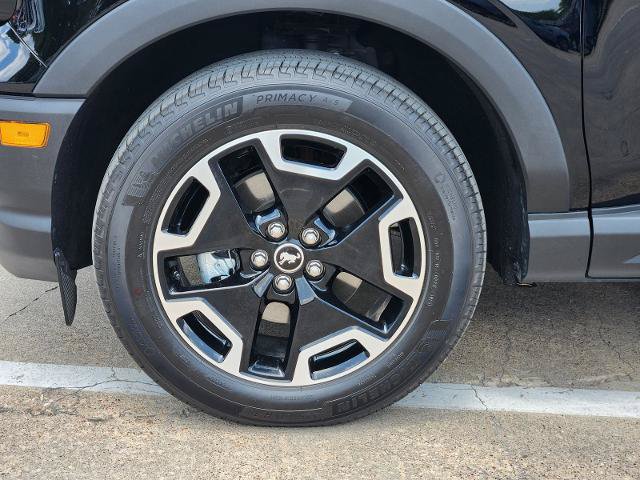Certified 2023 Ford Bronco Sport Outer Banks w/ Tech Package AWD/4WD image 9