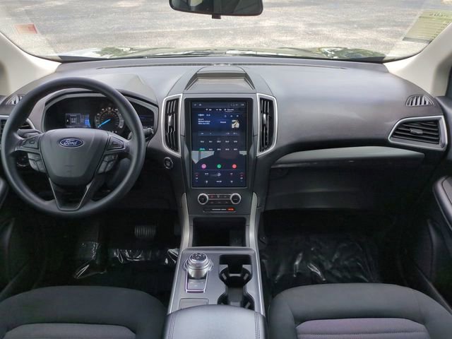 Certified 2022 Ford Edge SE image 16