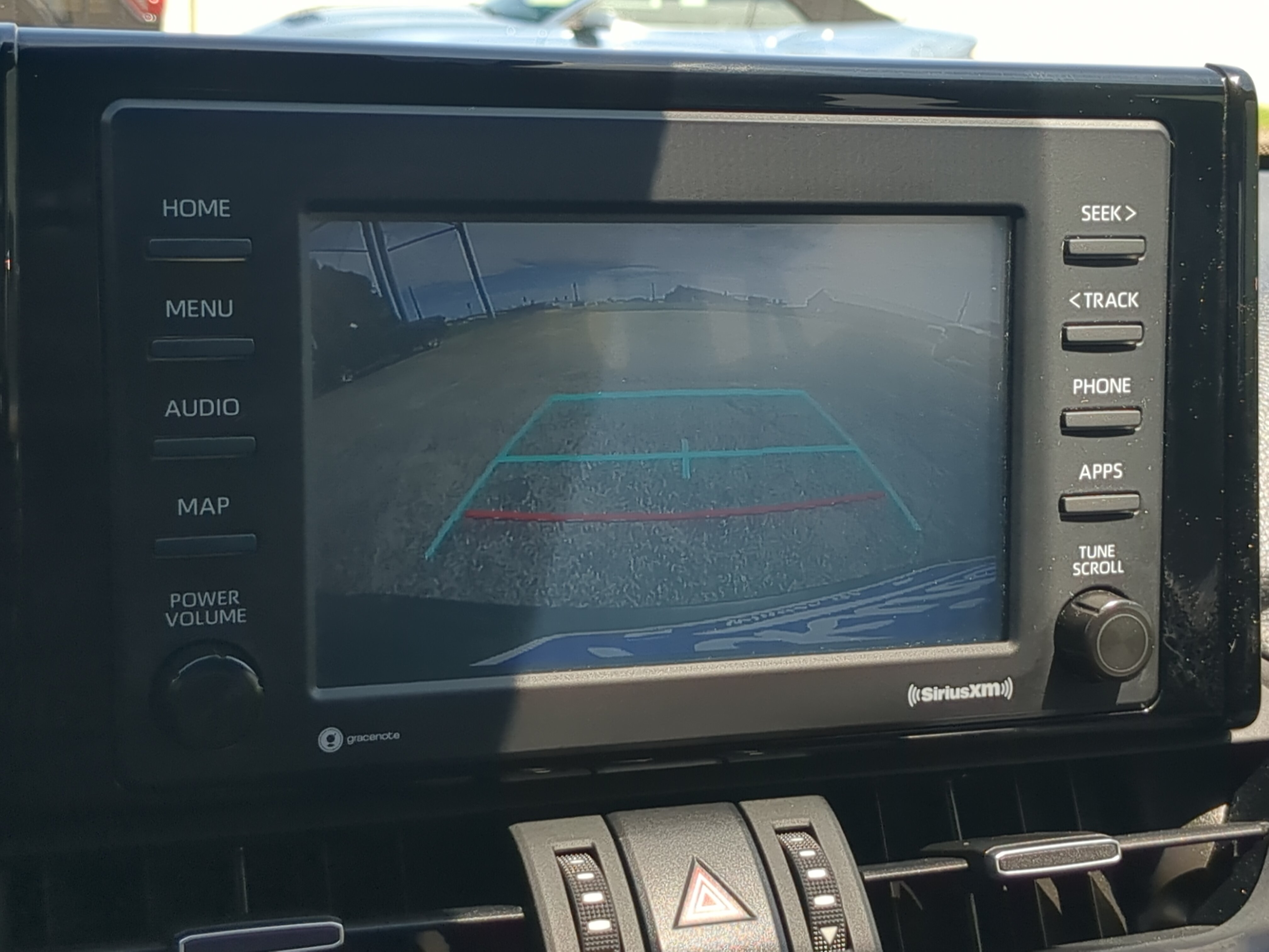 Used 2020 Toyota RAV4 XLE Premium FWD image 19