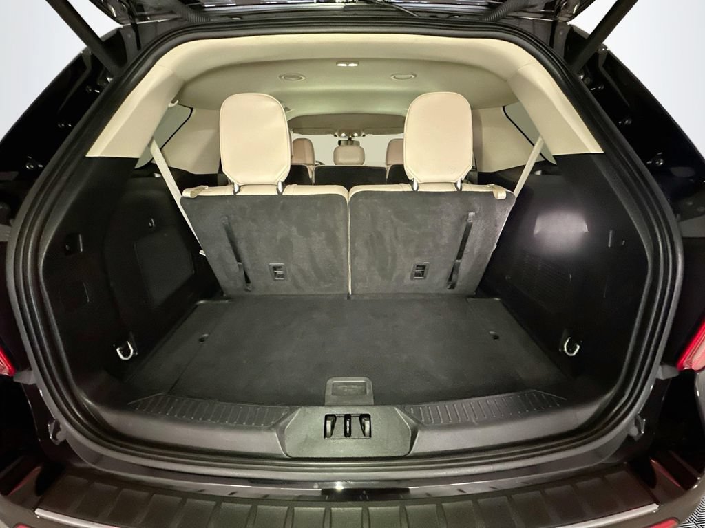 Certified 2023 Ford Explorer Limited AWD/4WD image 33