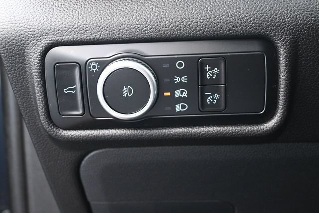 Certified 2023 Ford Explorer XLT w/ Equipment Group 202A AWD/4WD image 15