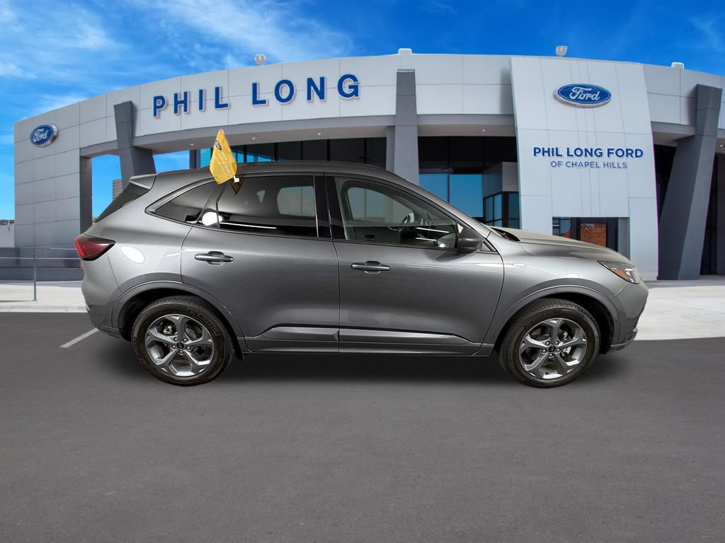 Certified 2024 Ford Escape ST-Line w/ Tech Pack #1 AWD/4WD image 6