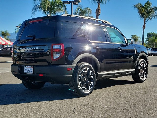 Certified 2023 Ford Bronco Sport Outer Banks w/ Tech Package image 3
