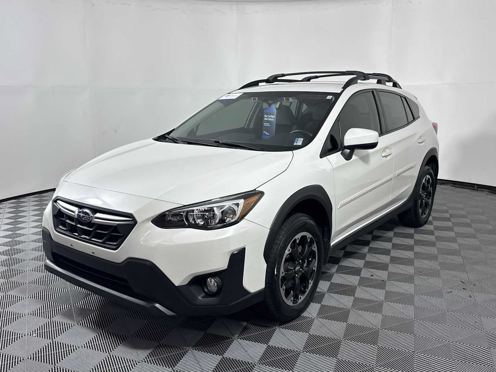 Used 2021 Subaru Crosstrek 2.0i Premium w/ Popular Package #2 AWD/4WD image 2