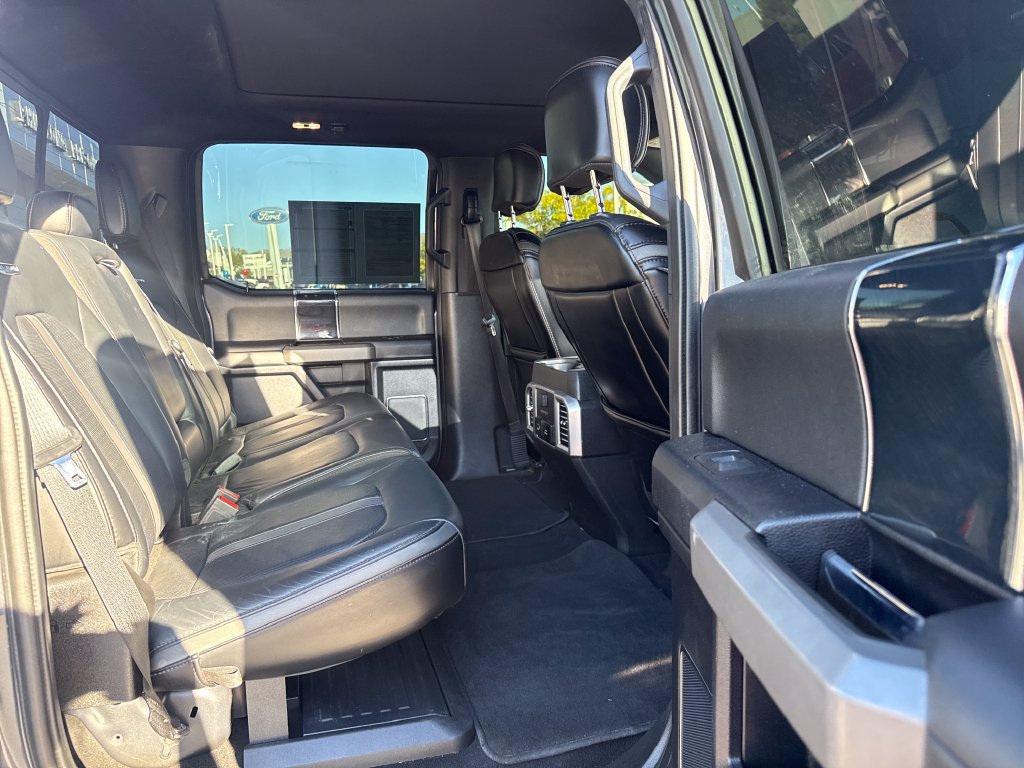 Certified 2021 Ford F250 Platinum w/ FX4 Off-Road Package AWD/4WD image 23