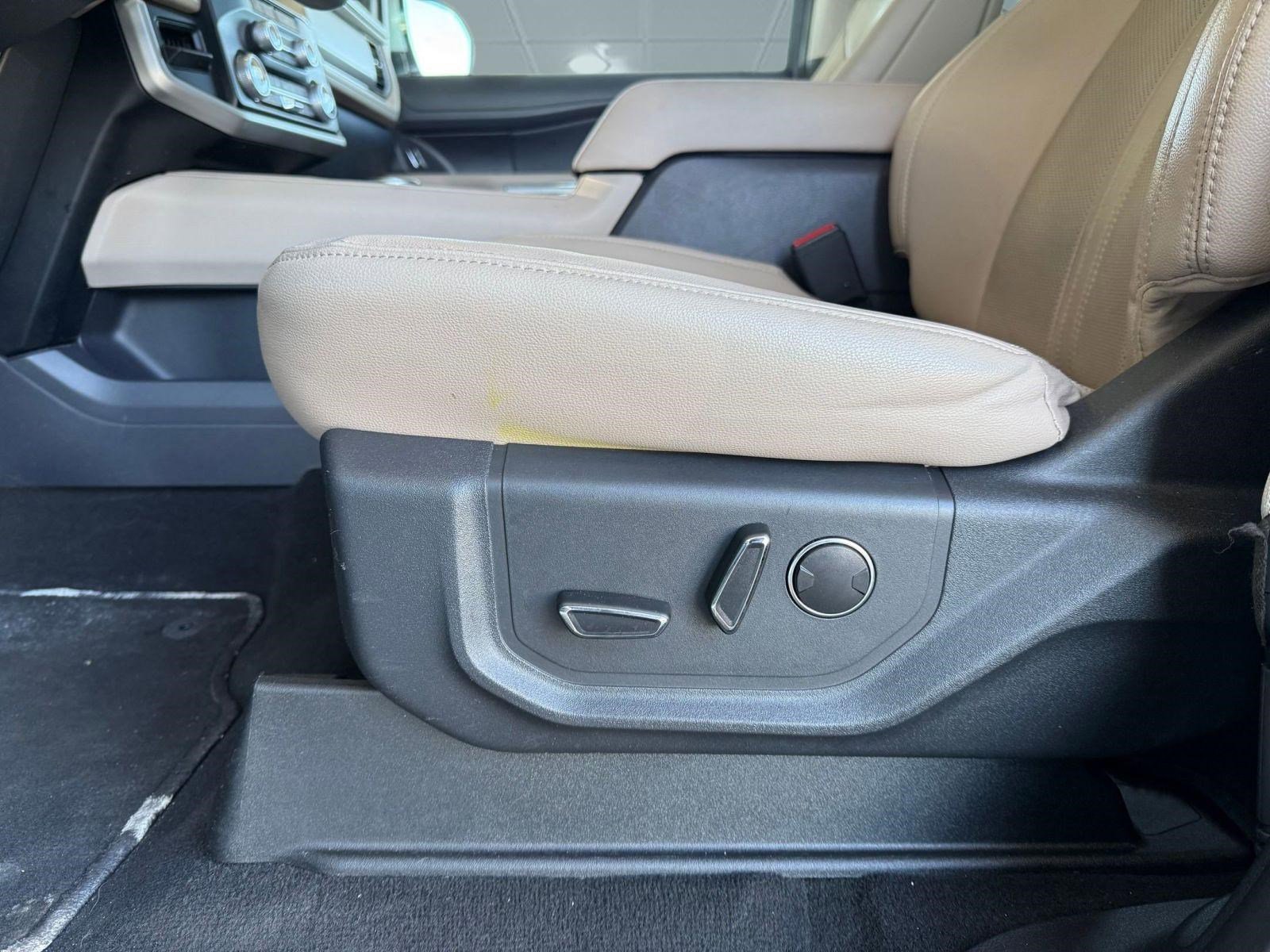 Certified 2024 Ford Expedition Max Limited RWD image 14