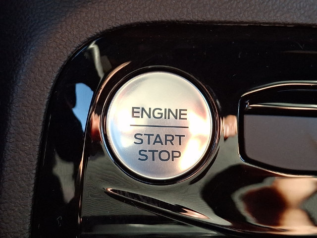 Certified 2023 Ford Escape ST-Line w/ Tech Pack #1 FWD image 22