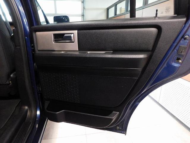 Certified 2017 Ford Expedition XLT image 33