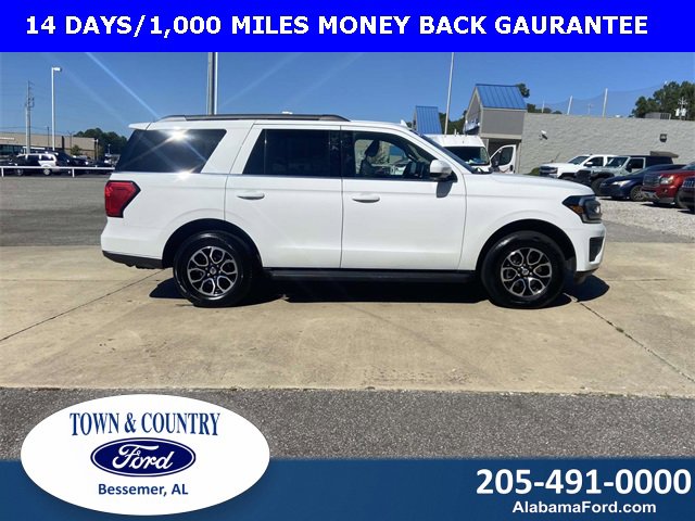 Certified 2024 Ford Expedition XLT image 2