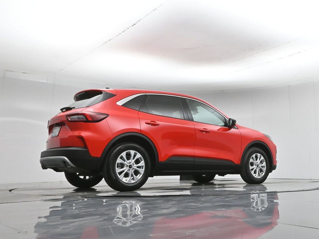 Certified 2024 Ford Escape Active image 15