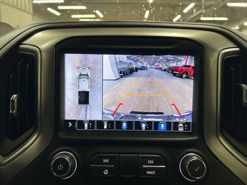 Used 2020 Chevrolet Silverado 2500 LTZ w/ LTZ Premium Package image 16