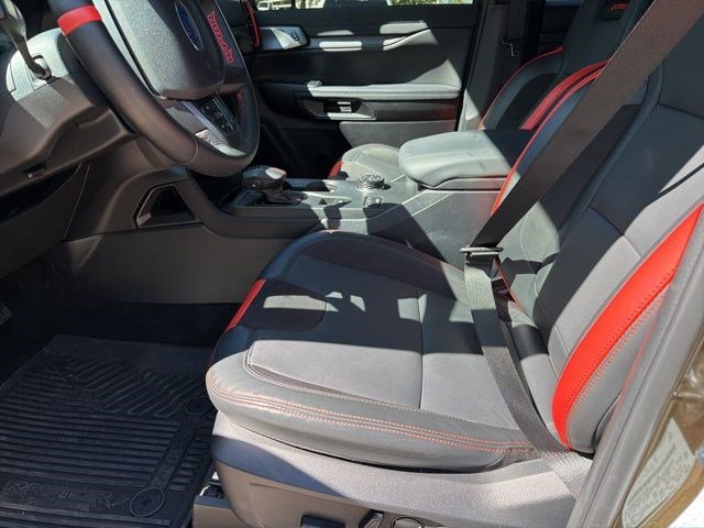 Certified 2025 Ford Ranger Raptor AWD/4WD image 16