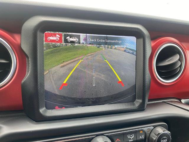 Used 2022 Jeep Wrangler Unlimited Rubicon w/ LED Lighting Group AWD/4WD image 20