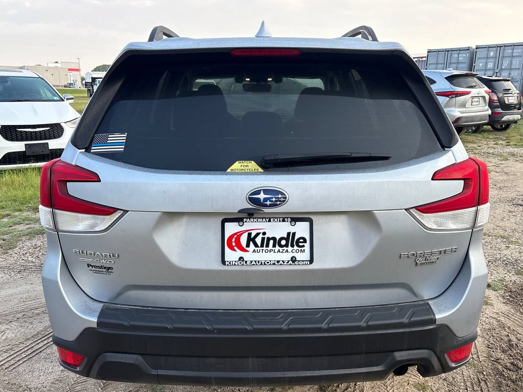 Used 2019 Subaru Forester Premium w/ All-Weather Package AWD/4WD image 14