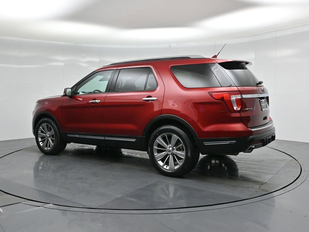 Certified 2018 Ford Explorer Limited w/ Ford Safe & Smart Package image 18