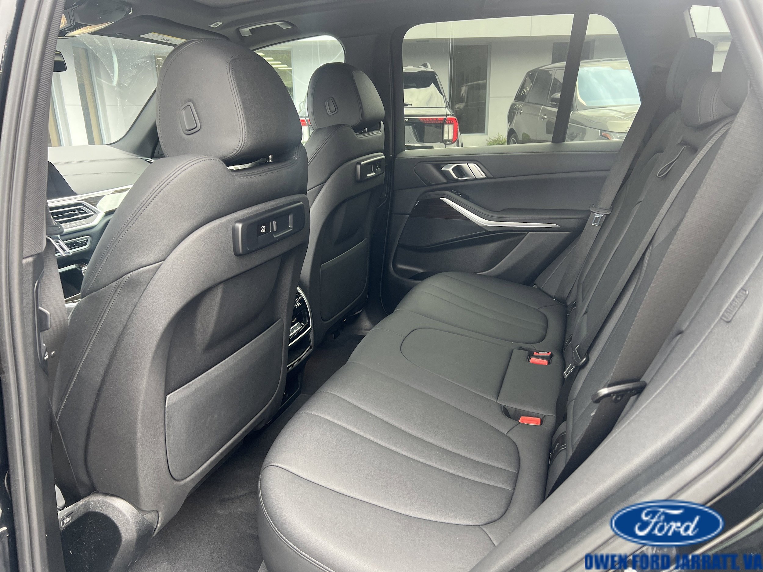 Used 2019 BMW X5 xDrive40i w/ Convenience Package AWD/4WD image 10