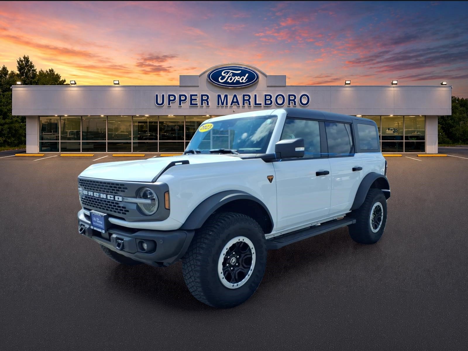 Certified 2023 Ford Bronco Badlands AWD/4WD image 3