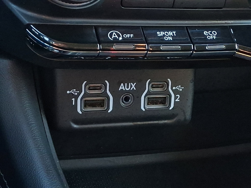 Used 2021 Dodge Durango SXT AWD/4WD image 24
