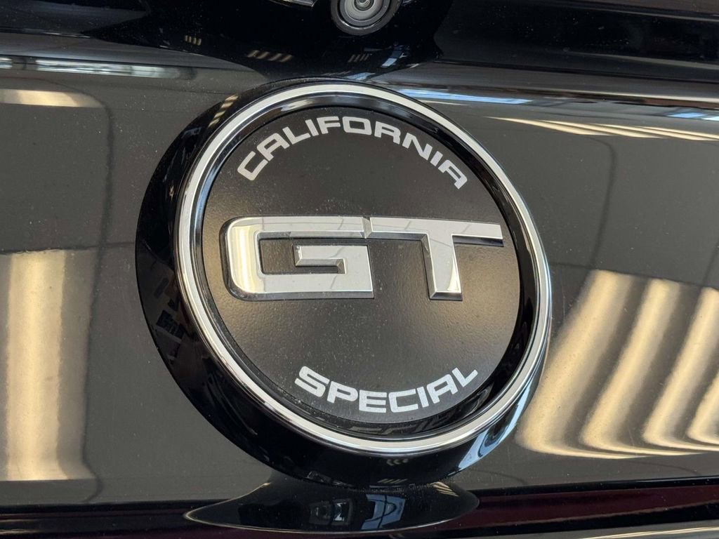 Certified 2017 Ford Mustang GT Premium RWD image 28