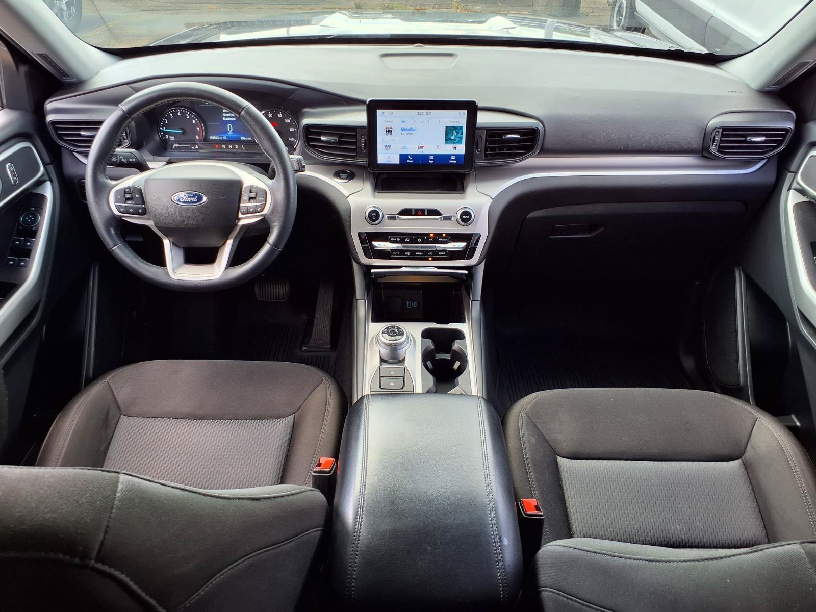 Certified 2023 Ford Explorer XLT AWD/4WD image 12