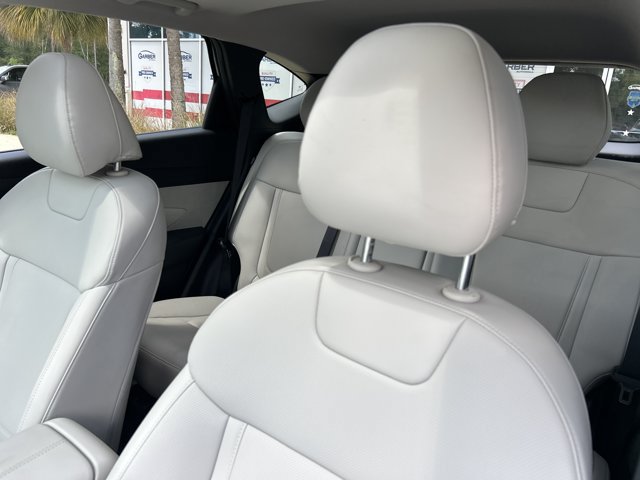 Used 2025 Hyundai Tucson SEL FWD image 23