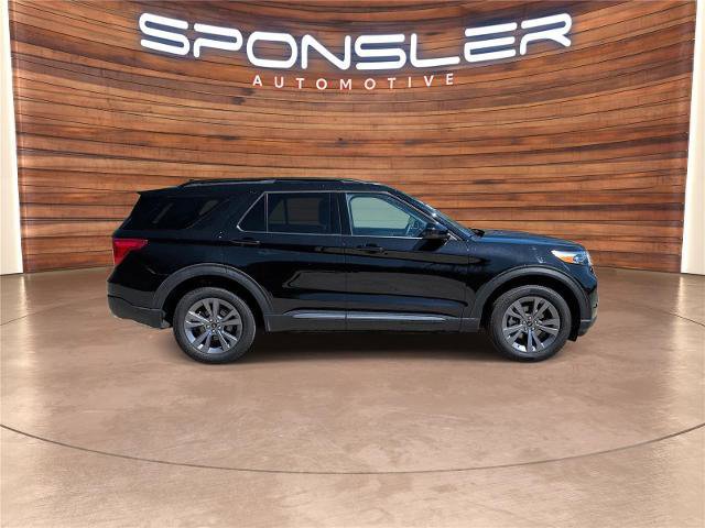 Certified 2024 Ford Explorer XLT w/ Equipment Group 202A AWD/4WD image 6
