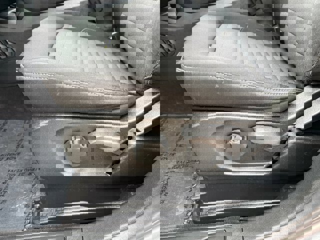 Certified 2022 Ford Edge SE w/ Black Appearance Package image 28