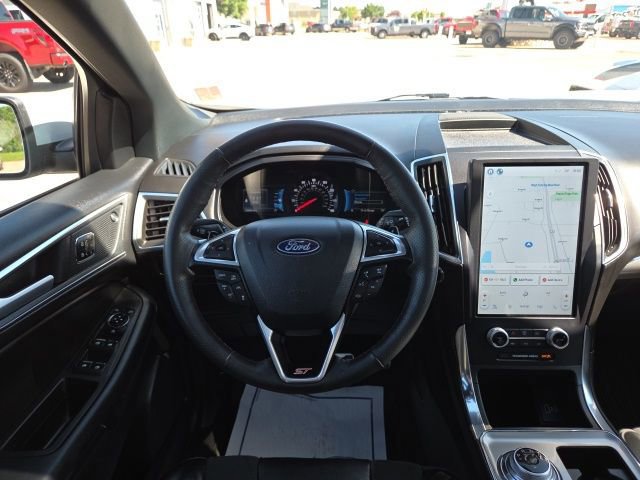Certified 2024 Ford Edge ST w/ Equipment Group 401A image 30