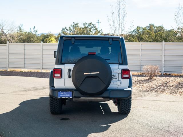 Used 2023 Jeep Wrangler Sport image 7