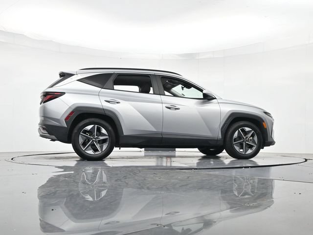 Used 2025 Hyundai Tucson SEL FWD image 32