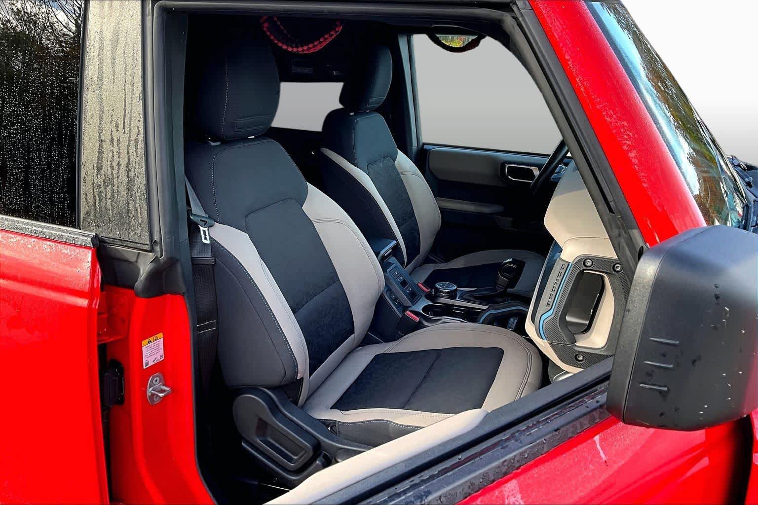 Certified 2022 Ford Bronco Wildtrak AWD/4WD image 8