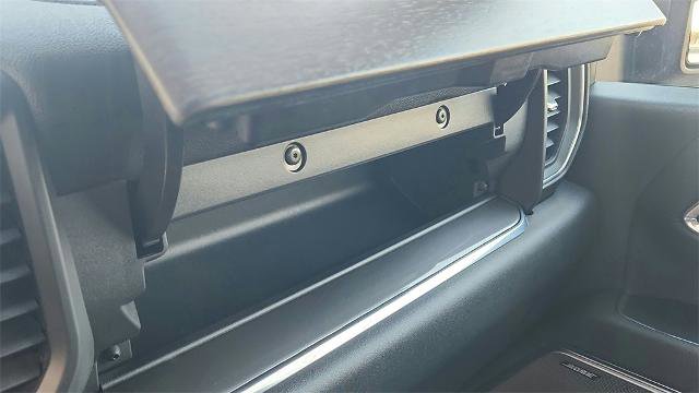 Used 2024 Chevrolet Silverado 3500 High Country w/ High Country Premium Package image 21