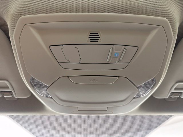 Certified 2018 Ford Focus Titanium FWD image 12