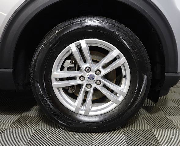 Certified 2023 Ford Explorer XLT w/ Equipment Group 202A image 23