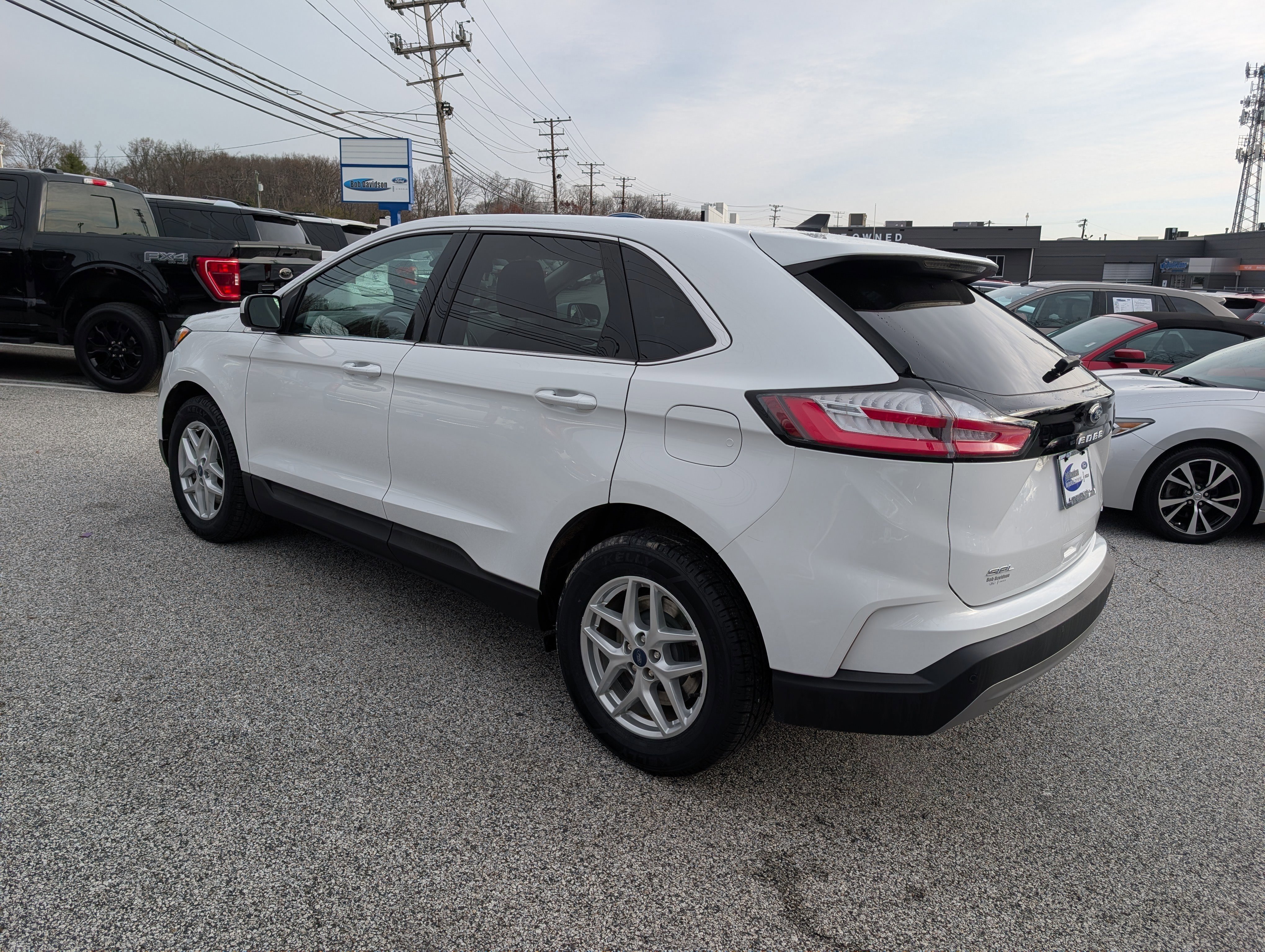Certified 2022 Ford Edge SEL image 5