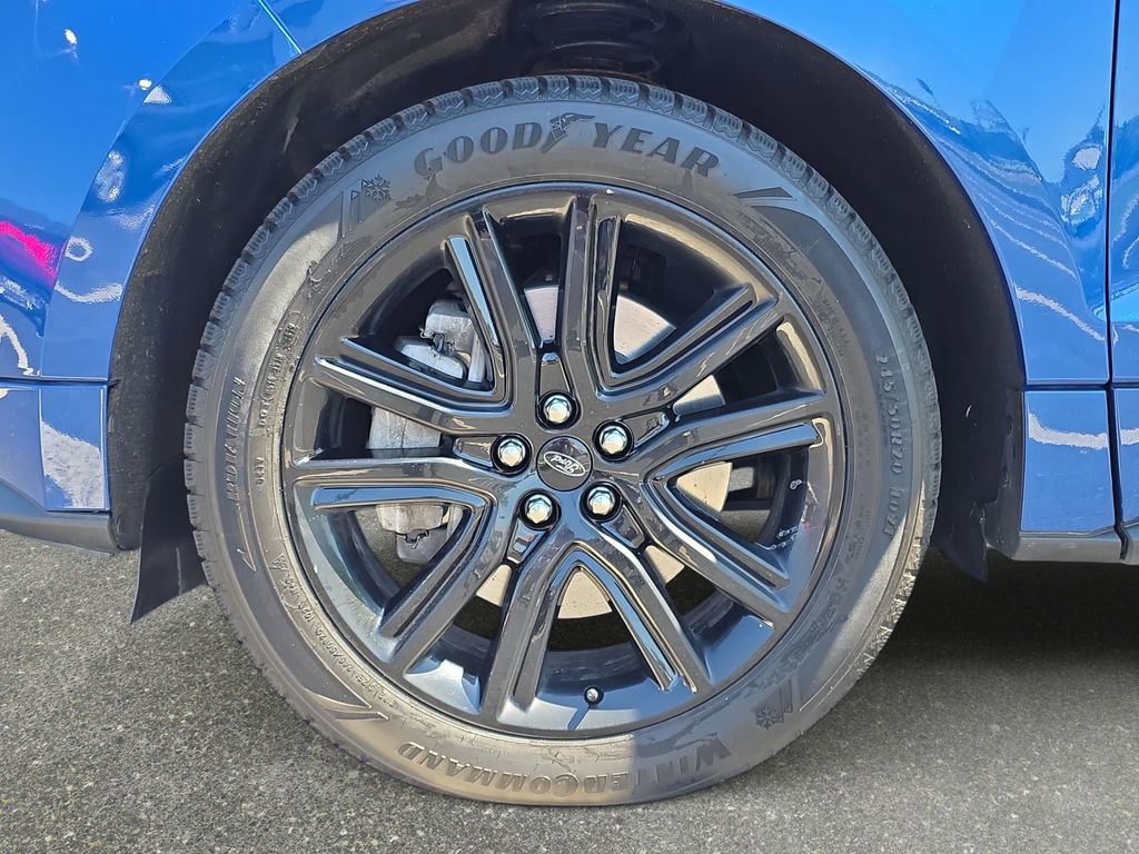 Certified 2023 Ford Edge ST-Line w/ Class II Trailer Tow Package AWD/4WD image 29