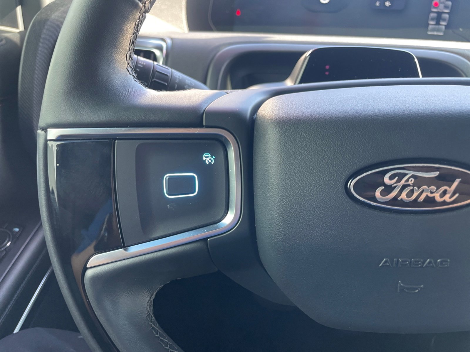 Certified 2025 Ford Expedition Tremor AWD/4WD image 20