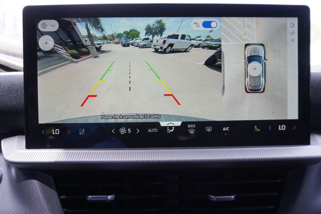 Certified 2025 Ford Explorer ST-Line AWD/4WD image 9