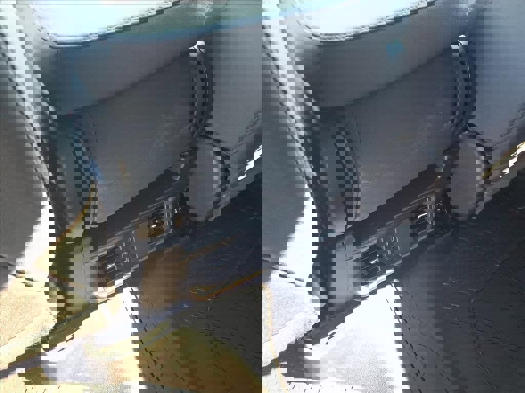 Used 2025 Chevrolet Silverado 1500 Custom image 11