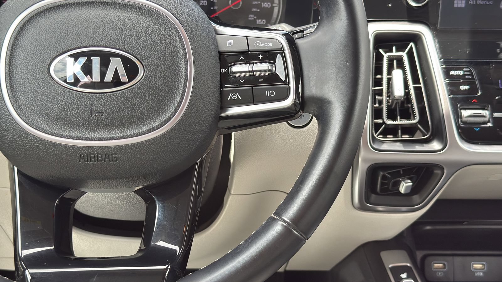 Used 2021 Kia Sorento S FWD image 15