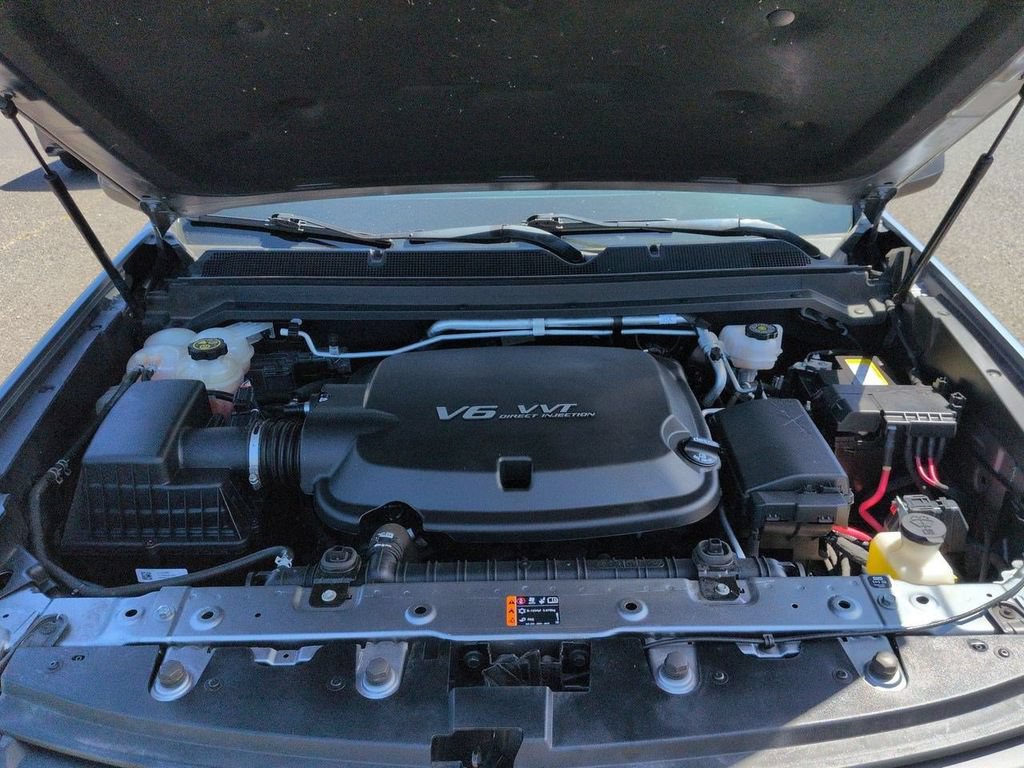 Used 2022 Chevrolet Colorado LT w/ Safety Package AWD/4WD image 32